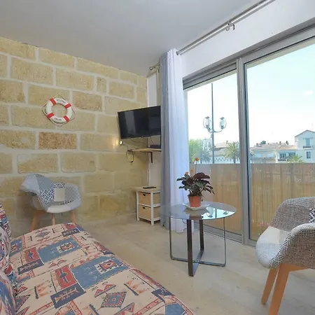 Duplex Vue Port ! Au Coeur Du Grau Du Roi Pour 4 Personnes. Le Grau-du-Roi